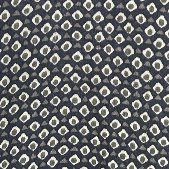 ARMANI COLLEZIONI Silk Navy Blue White & Gray Geometric Print Size M - Picture 9 of 9